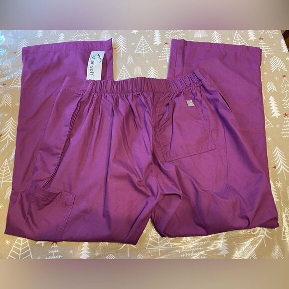 NWT Butter-soft Scrub Pants, size LP. (PT22) - Picture 3 of 7